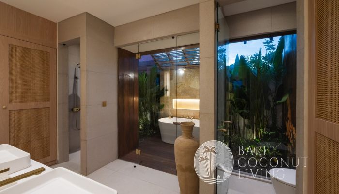 Forest Bloom Villa 2 Slider