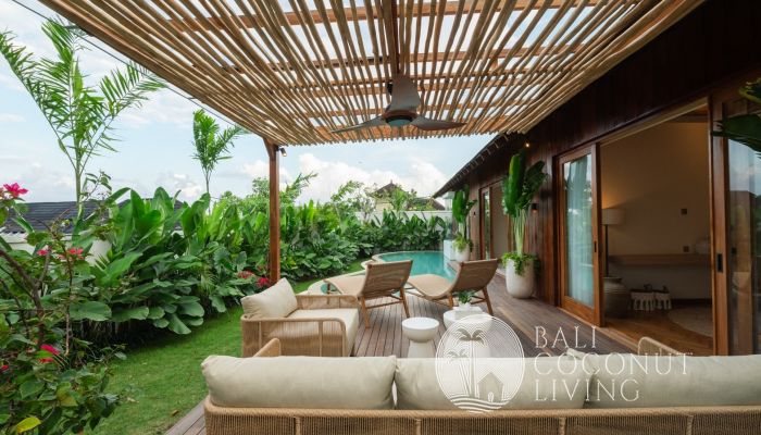 Forest Bloom Villa 2 Slider