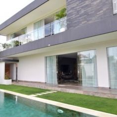 An Inspiring Freehold Villa in Canggu: Villa Javelin