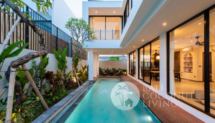 Villa Renava Slider 1