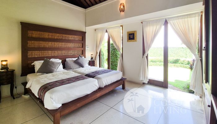 Villa Rejuvo Slider