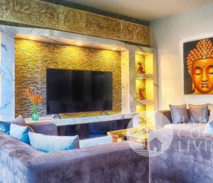 Villa Lola