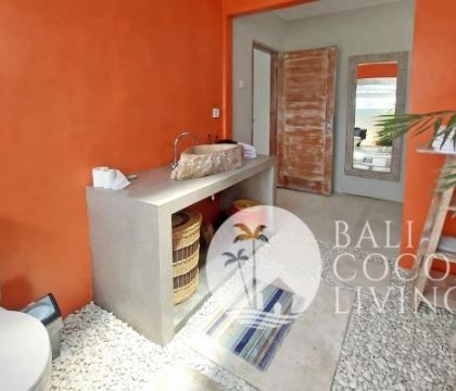 Villa Naira