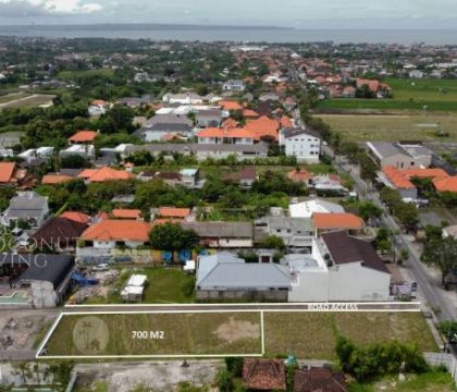 For rent, 700 sqm Land