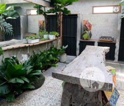 Jendela House