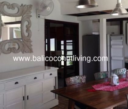 Villa Mama
