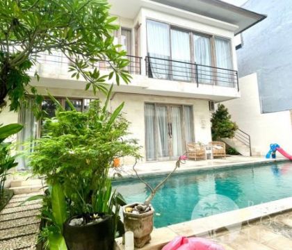 Villa Tirta Palma