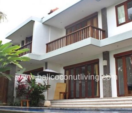 Villa Lily Bee