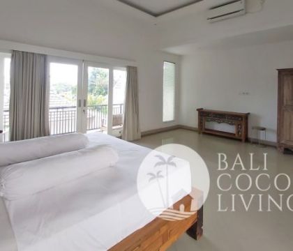 Villa Putih 2 