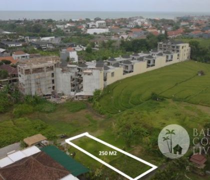 For sale, land 250 sqm