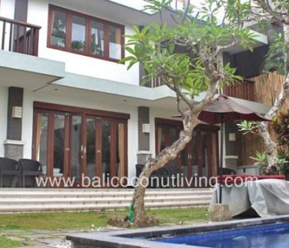 Villa Dewi 