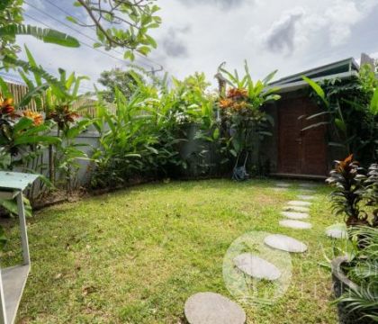 Flower Spring House