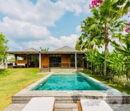 Villa Waktu