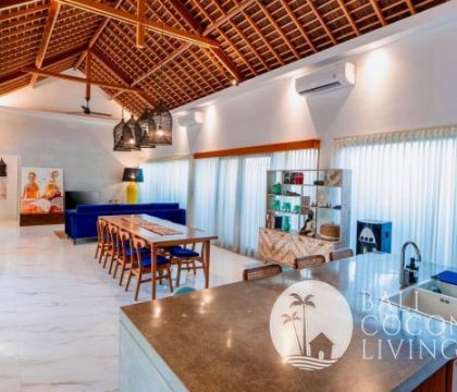 Villa Shine