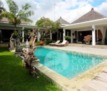 Villa Eklesia