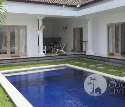 Sunny Daze Villa