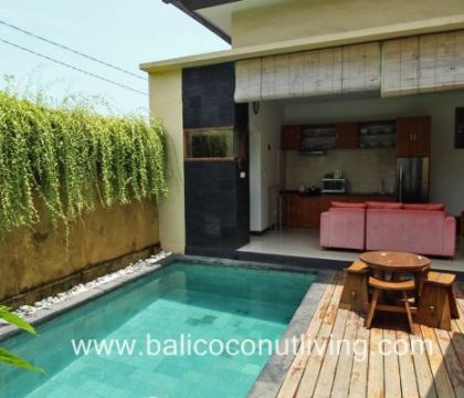Villa Tomari 2