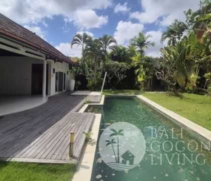6 Are land for sale in Seminyak