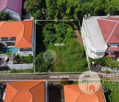 Land 4 are, For sale