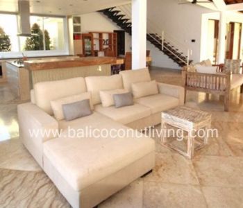 Villa Jina
