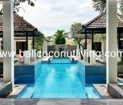 Villa Sakura Indah