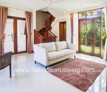 Villa Nelayan