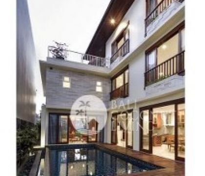 Villa Menari 2