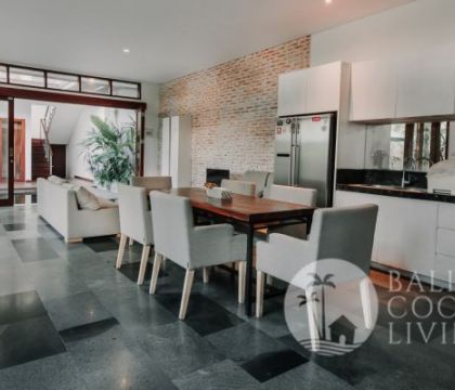 Villa Topaz 1