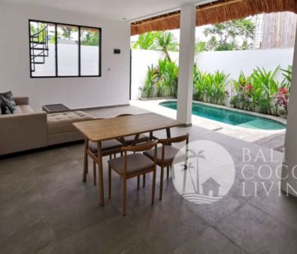 Villa Corner