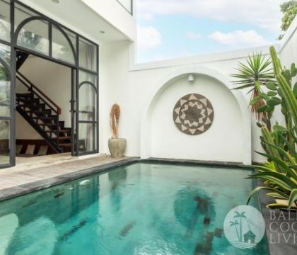 Villa Adena 2