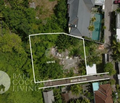 6 Are land, For sale