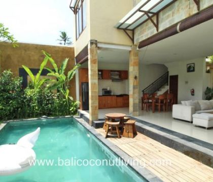 Villa Tomari 5