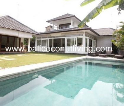 Villa Jalak