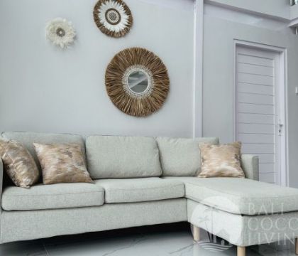 White Love Villa