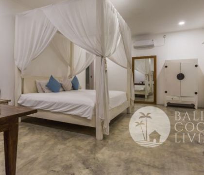 Villa Mulberry