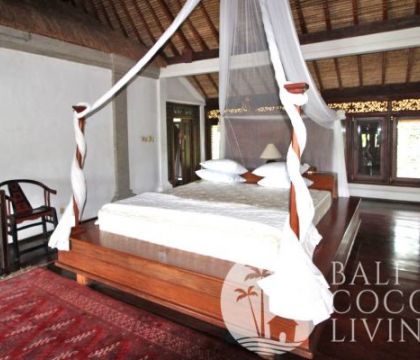 Villa Tebing