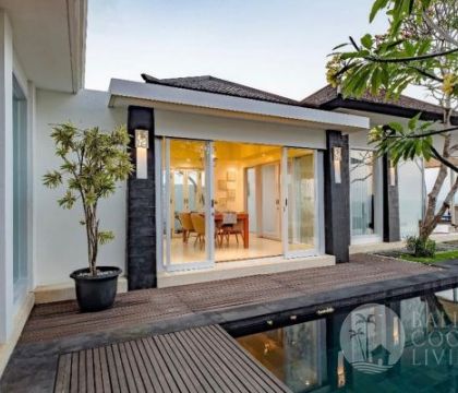 Villa Season