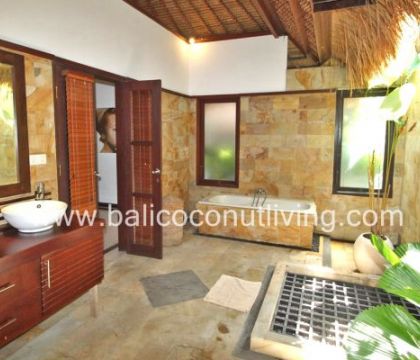 Villa Greesa 2