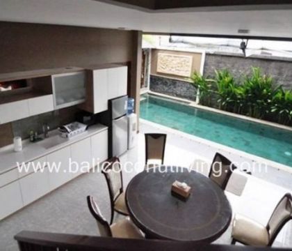 Villa Mutiara