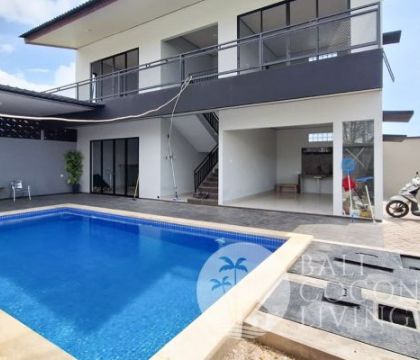Villa Humaira