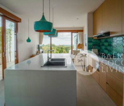Villa Bee 1