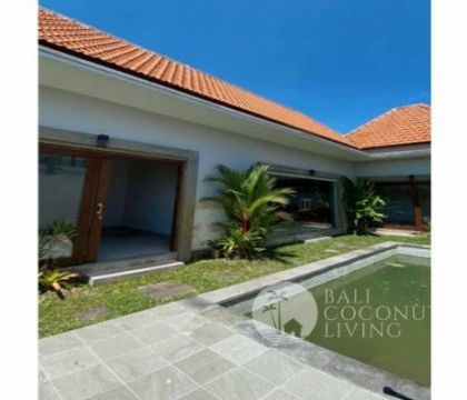 Villa Batu Bulan