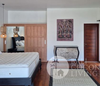 One Residence 7
