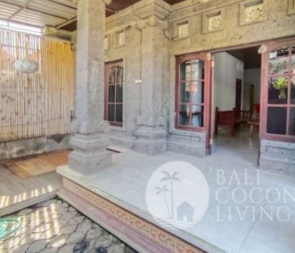 Rumah Pacung