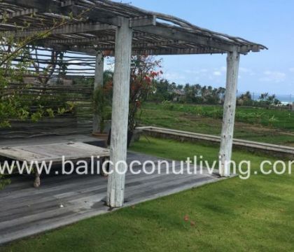 Finch Villa 2