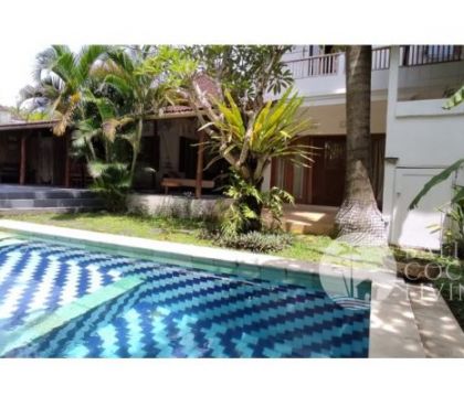 Villa Aries