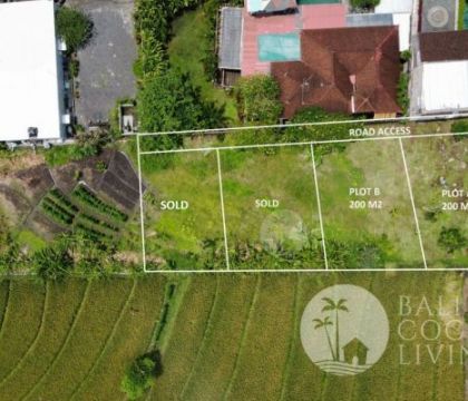 2 Are Land For Sale