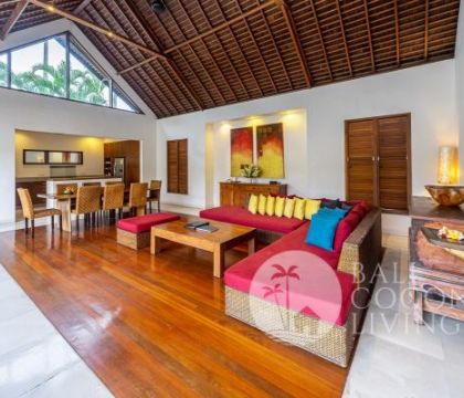 Villa Berawa Sahadewa