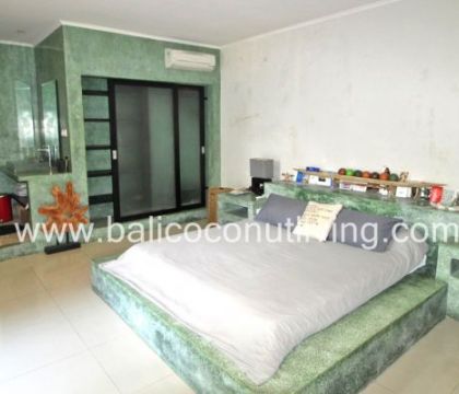 Villa Yora