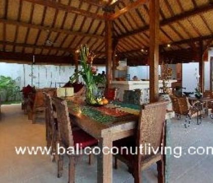 Villa Madu